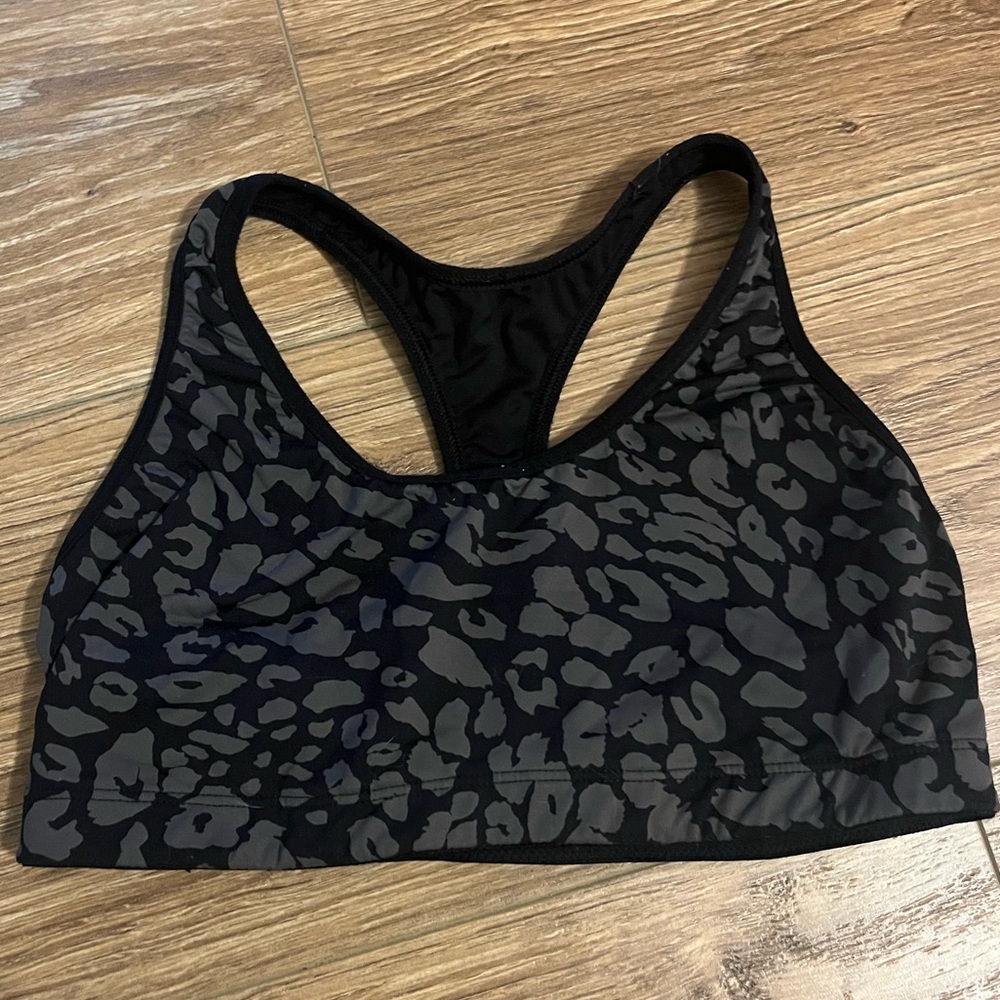 PINK Victoria’s Secret Yoga Black and Silver Cheetah Print Sports Bra size SP